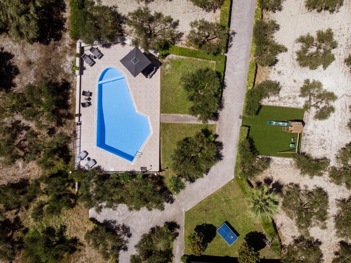 Lefkothea Villas With Large Pool, Bbq & Playground Adelianos Kampos Dış mekan fotoğraf