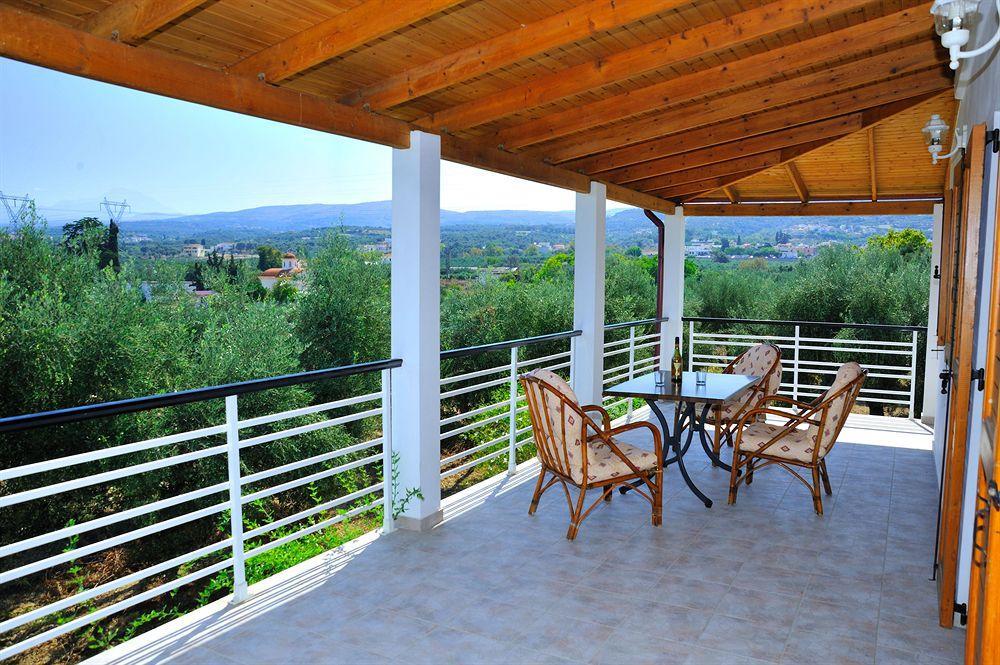 Lefkothea Villas With Large Pool, Bbq & Playground Adelianos Kampos Dış mekan fotoğraf